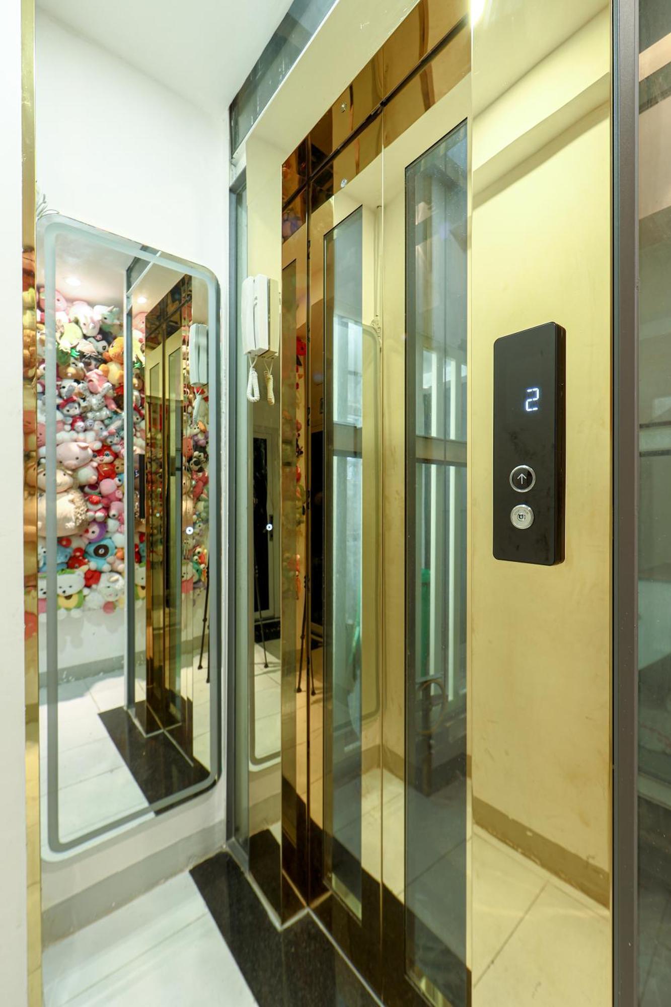 Le Vu Hotel Ho Chi Minh City Exterior photo